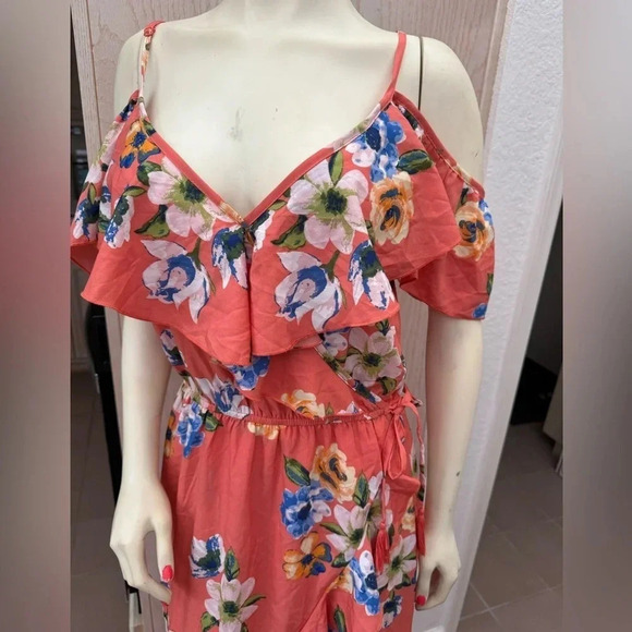 HINT OF BLUSH CORAL FLORAL PRINT OFF THE SHOULDER FAUX WRAP RUFFLE MAXI DRESS L - Picture 1 of 16